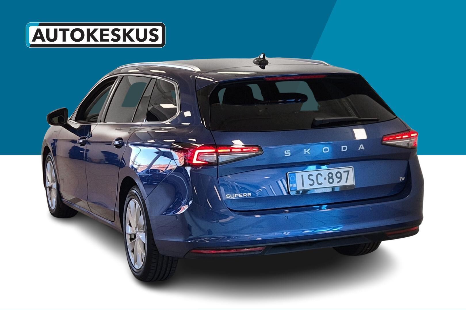Skoda Superb iso kuva 7