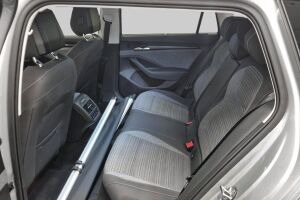 Skoda Superb esikatselu 10