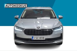 Skoda Superb esikatselu 2
