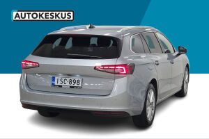 Skoda Superb esikatselu 5