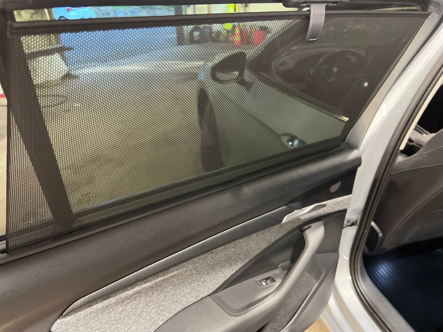Skoda Superb iso kuva 11