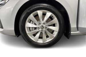 Skoda Superb esikatselu 13