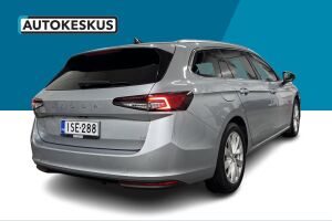 Skoda Superb esikatselu 3