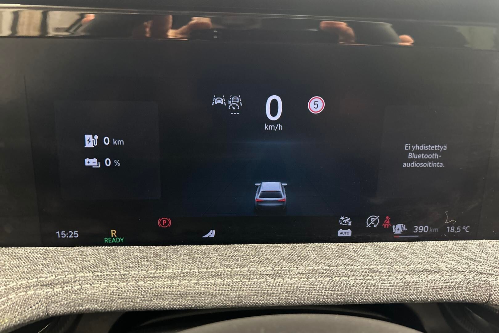 Skoda Superb iso kuva 14