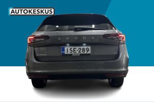 Skoda Superb esikatselu 5
