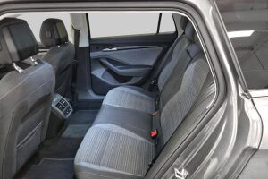Skoda Superb esikatselu 10