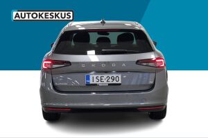 Skoda Superb esikatselu 6