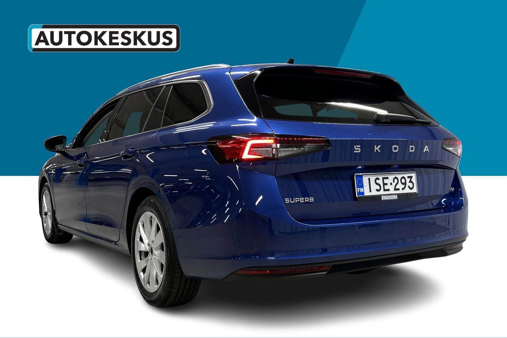Skoda Superb iso kuva 6