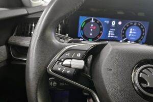 Skoda Superb esikatselu 16