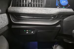 Skoda Superb esikatselu 17