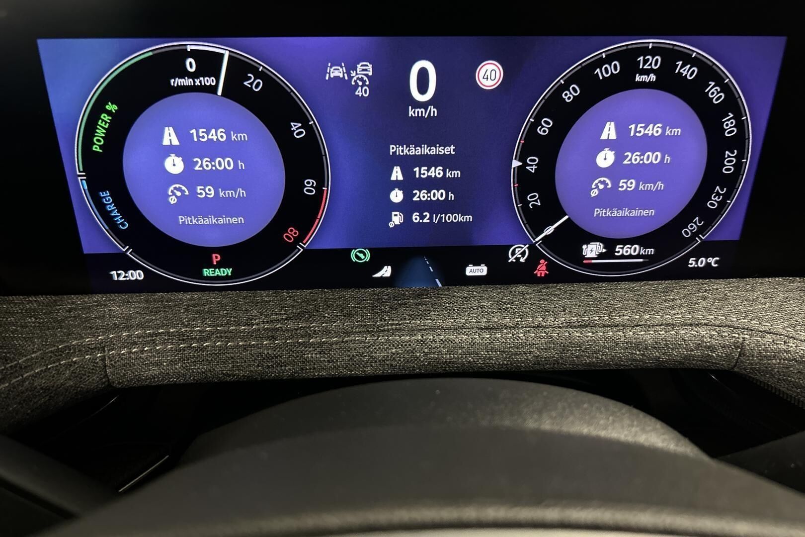 Skoda Superb iso kuva 13
