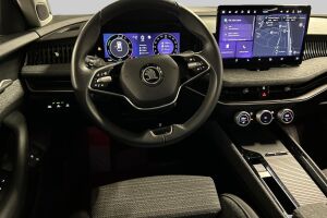 Skoda Superb esikatselu 35
