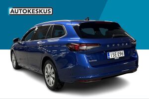 Skoda Superb esikatselu 6