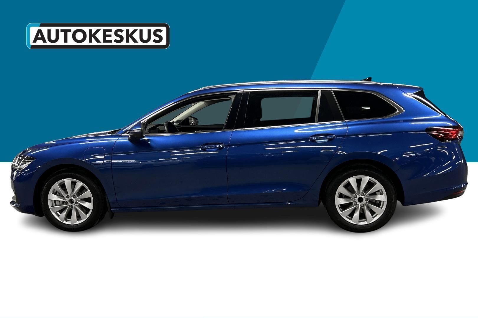 Skoda Superb iso kuva 7