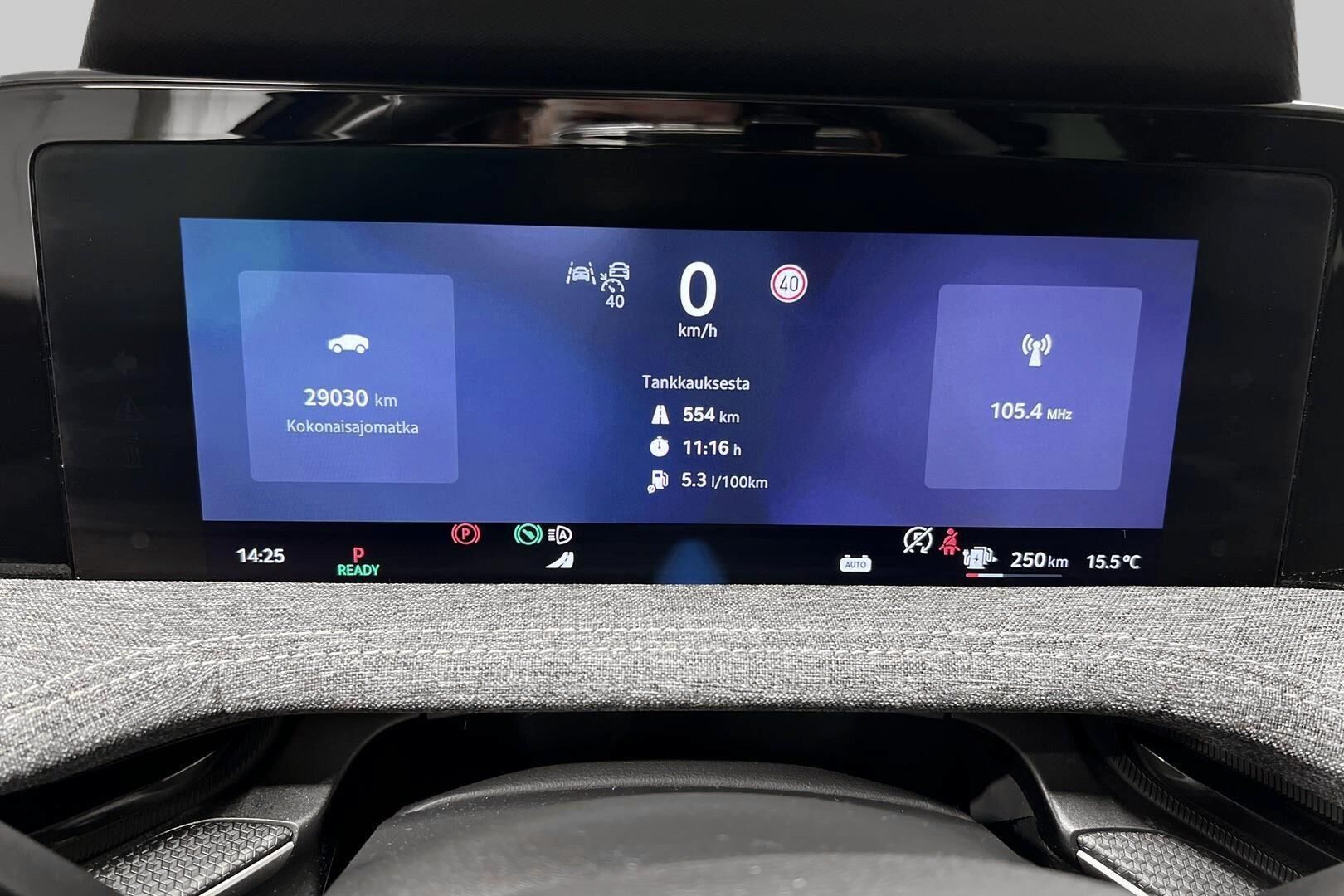 Skoda Superb iso kuva 12