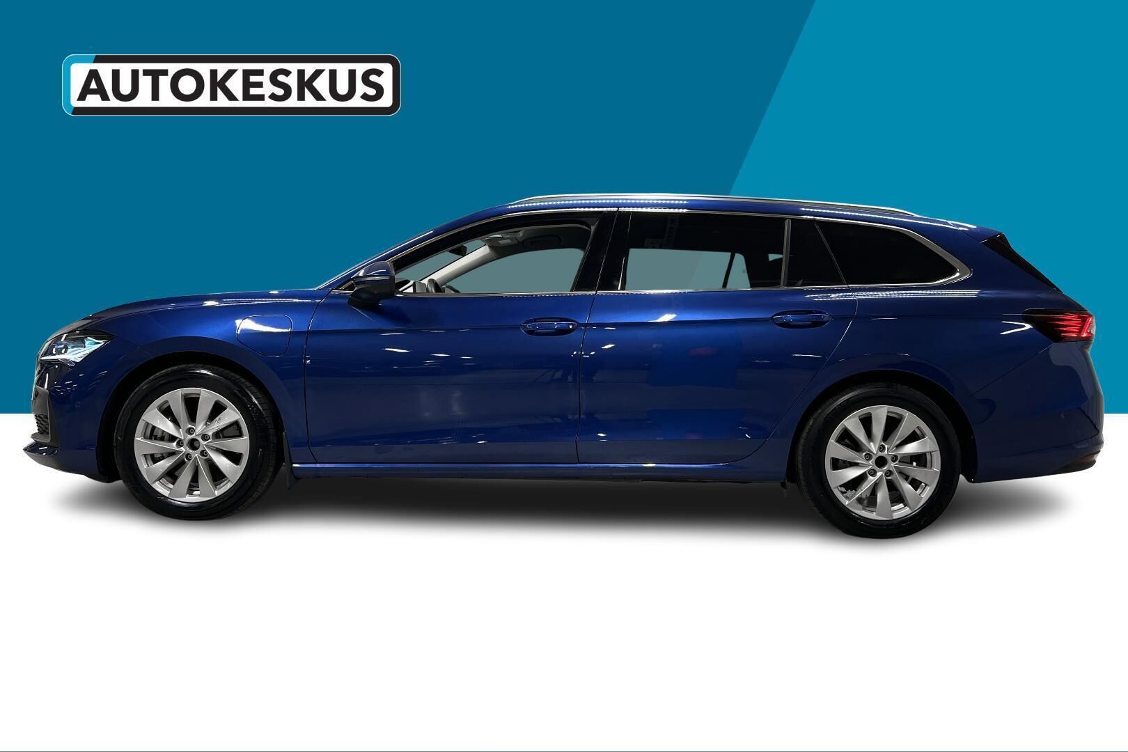 Skoda Superb iso kuva 6