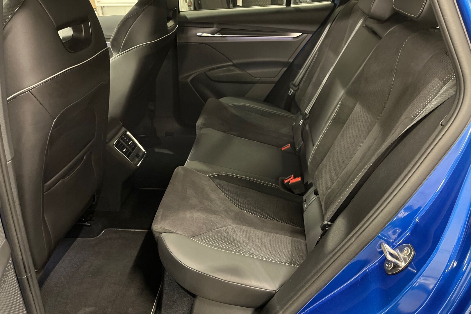 Skoda Enyaq iso kuva 8