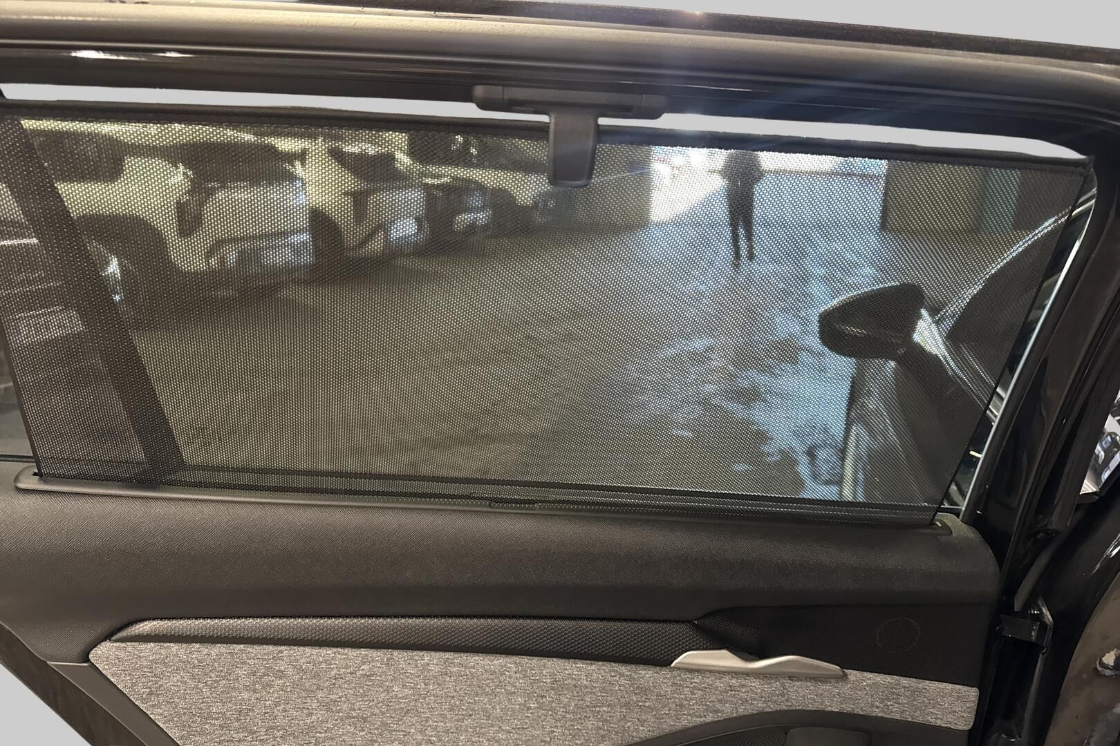 Skoda Superb iso kuva 16