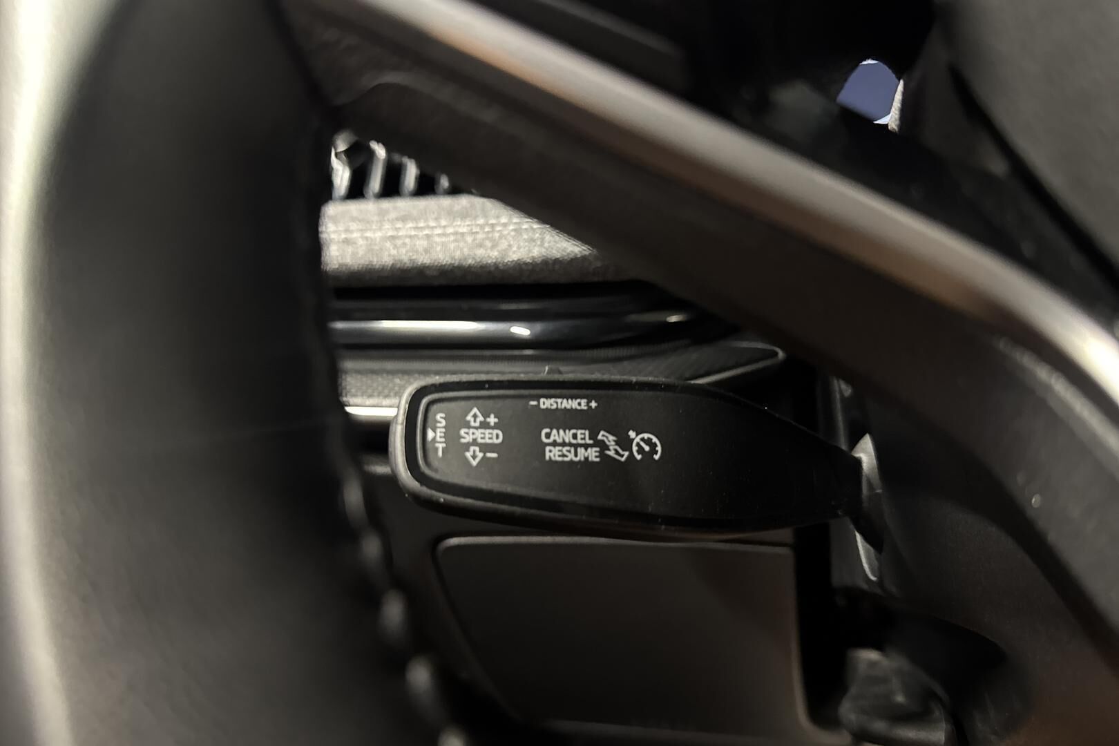 Skoda Superb iso kuva 35