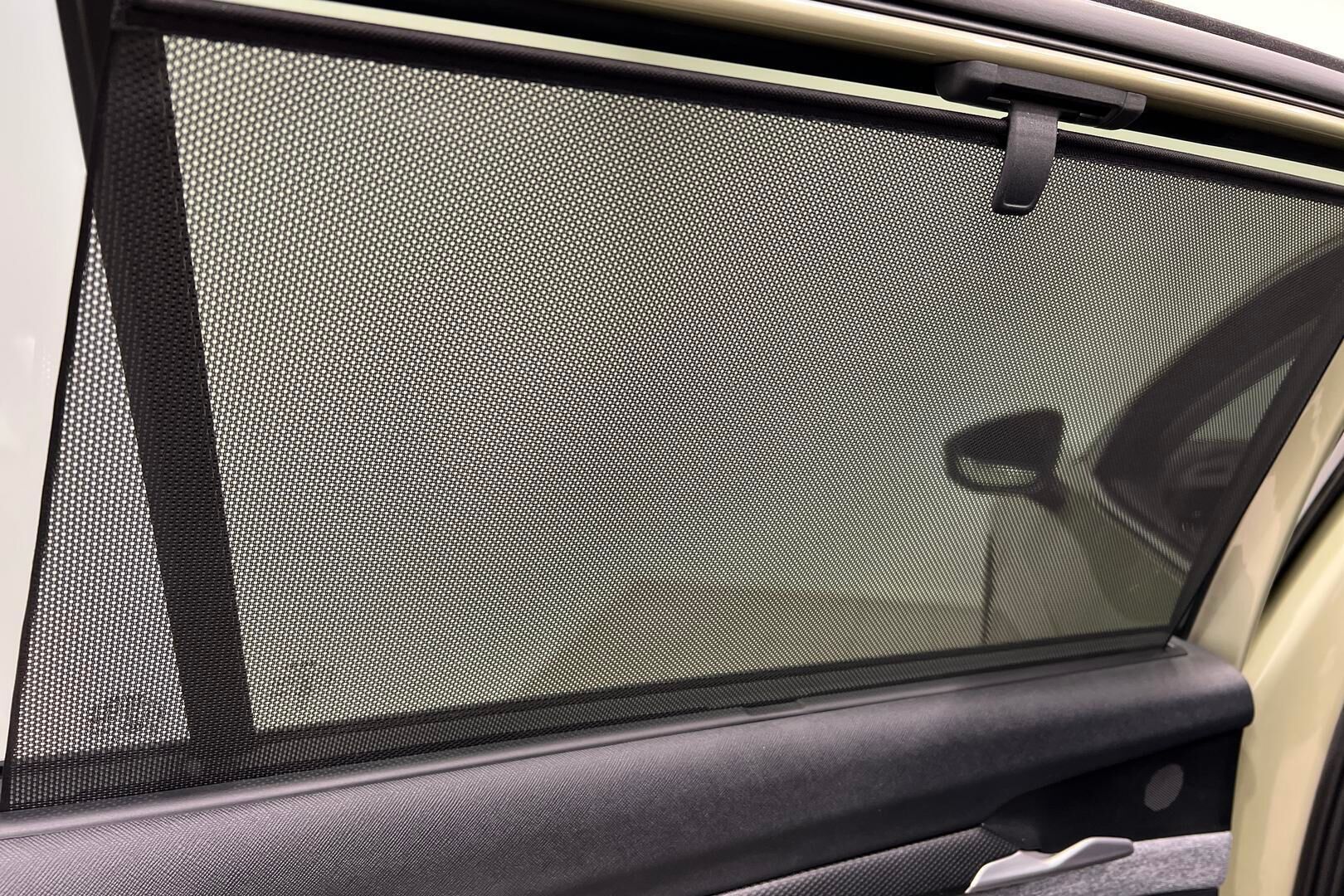 Skoda Superb iso kuva 57