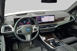 BMW X5 esikatselu 1