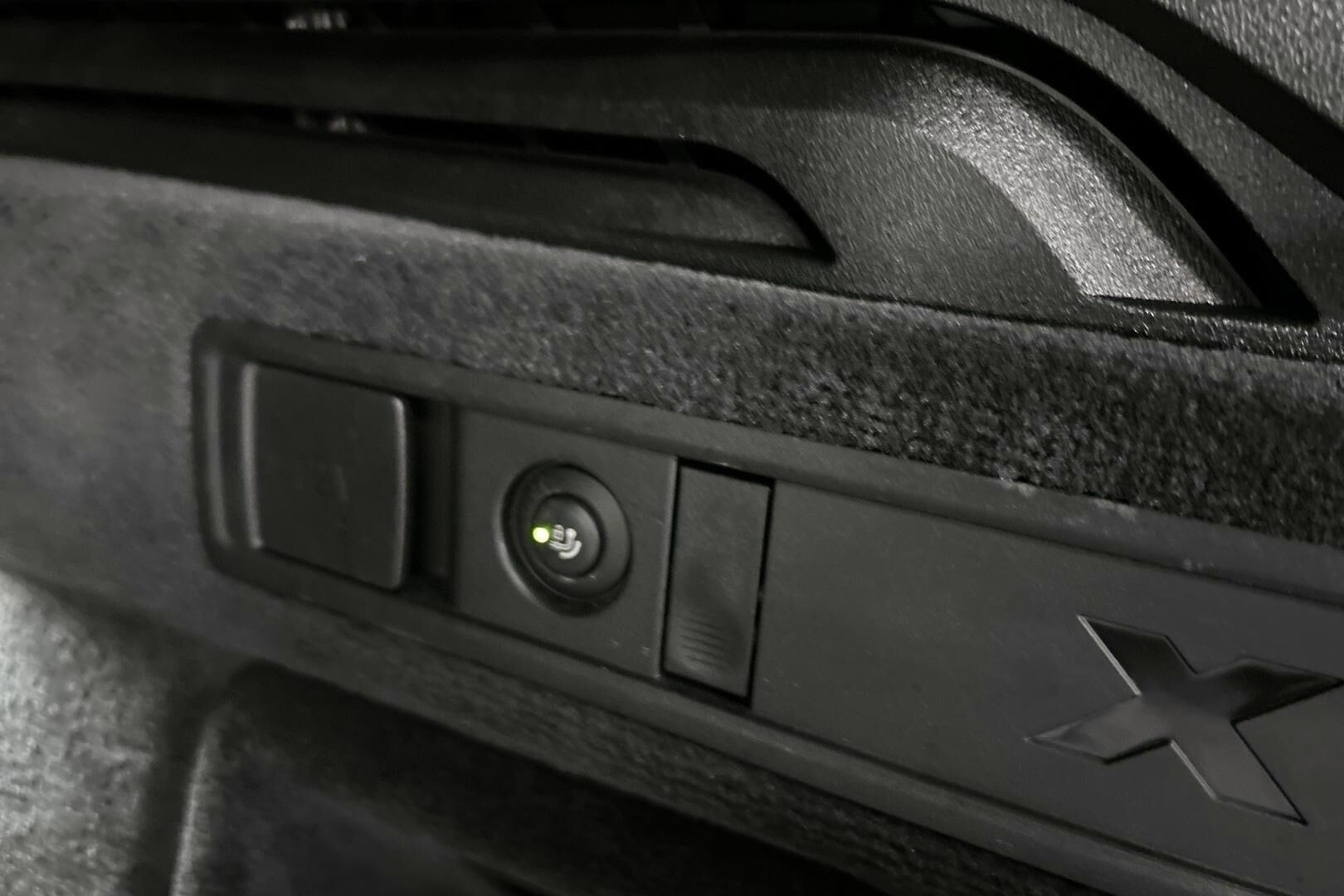 BMW X5 iso kuva 14