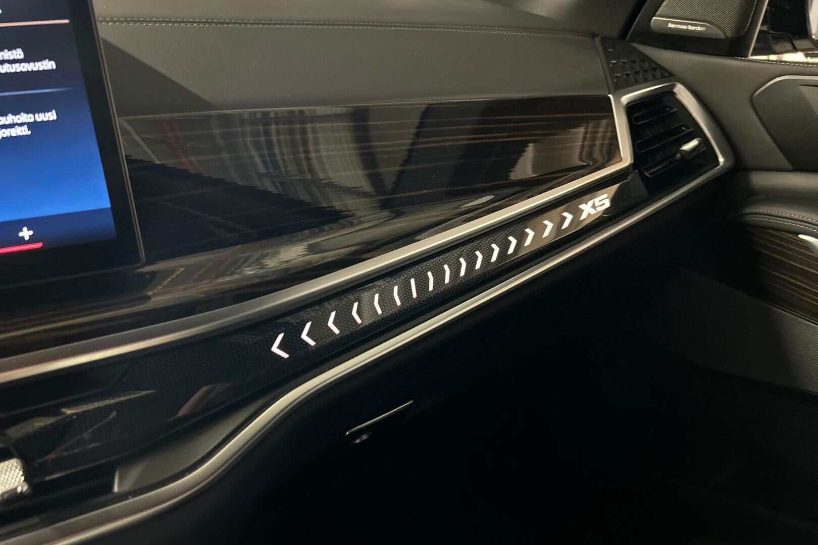 BMW X5 iso kuva 29