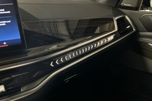 BMW X5 esikatselu 29