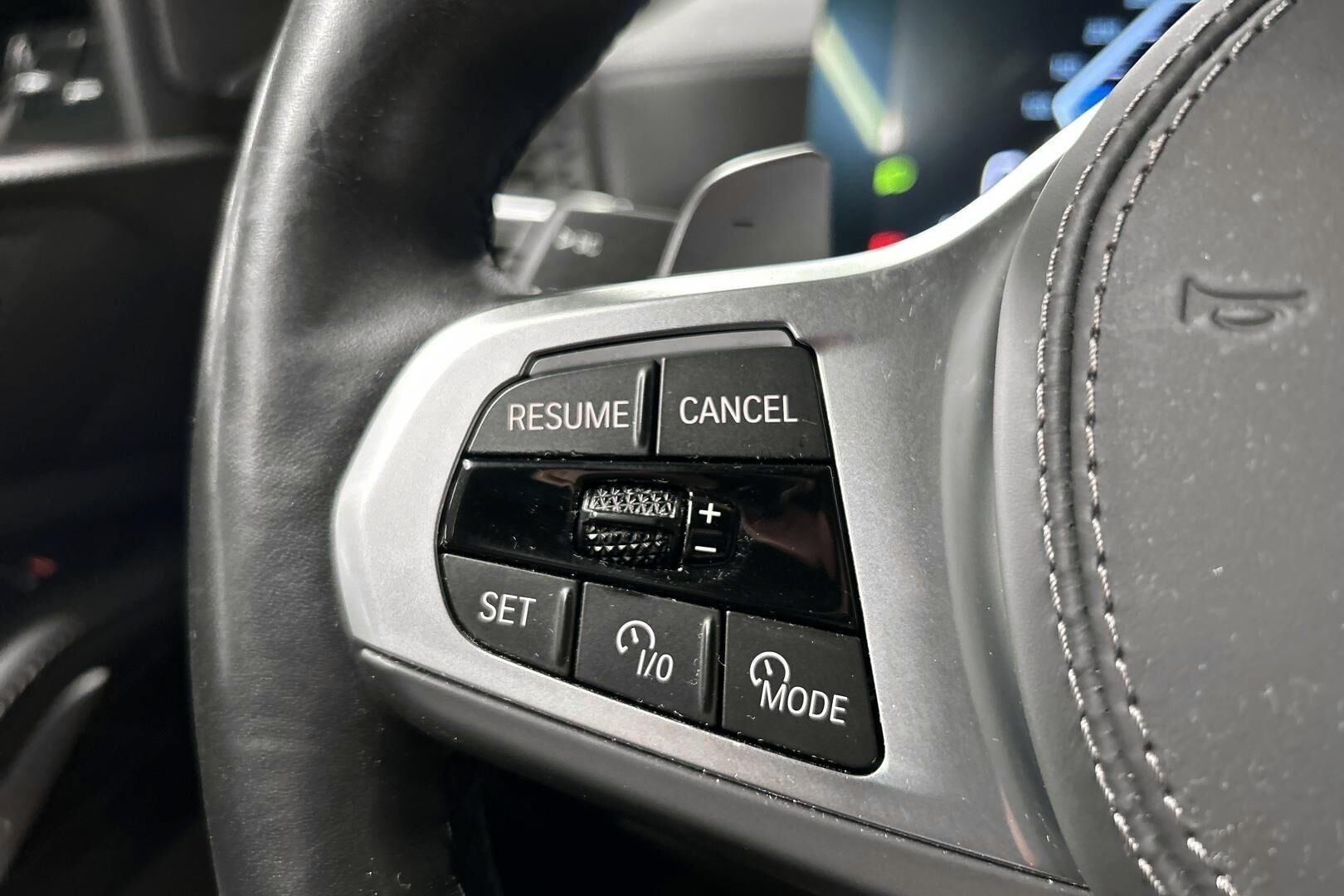 BMW X5 iso kuva 30