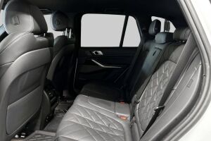 BMW X5 esikatselu 9