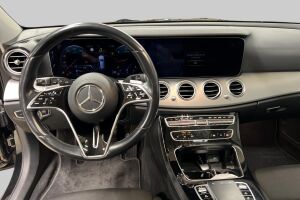 Mercedes-Benz E esikatselu 11