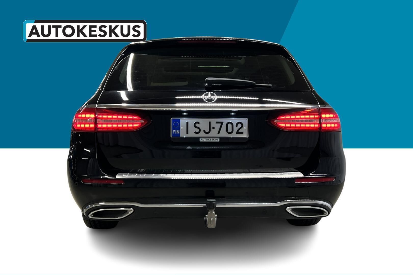 Mercedes-Benz E iso kuva 6