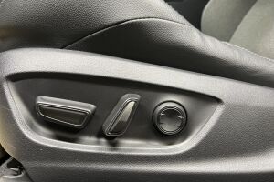 Toyota bZ4X esikatselu 11