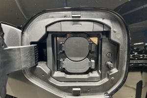 Toyota bZ4X esikatselu 18