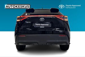 Toyota bZ4X esikatselu 19