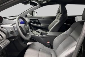 Toyota bZ4X esikatselu 7