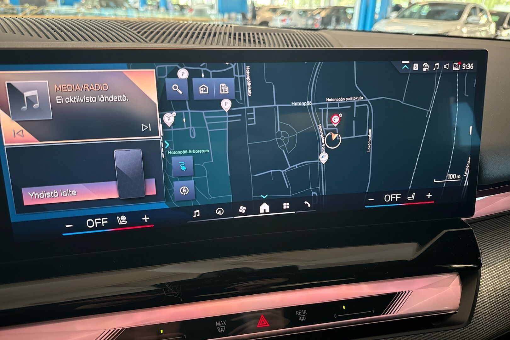 BMW i5 iso kuva 12
