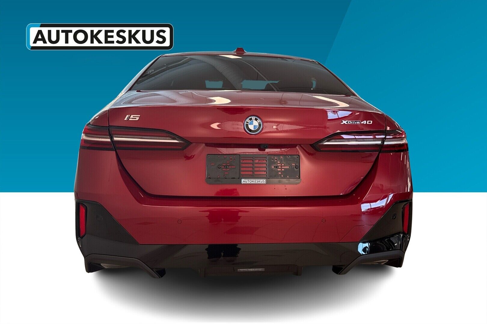 BMW i5 iso kuva 2