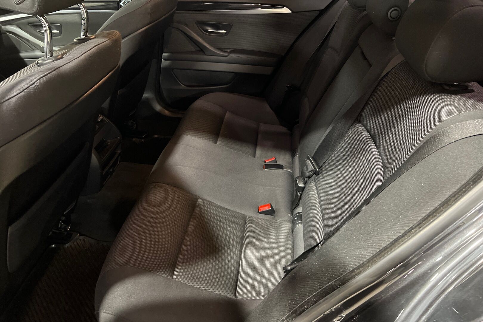 BMW 5-sarja iso kuva 11