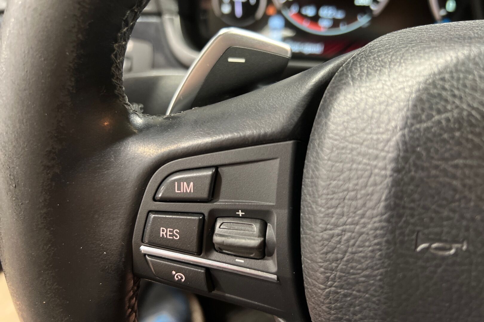 BMW 5-sarja iso kuva 13