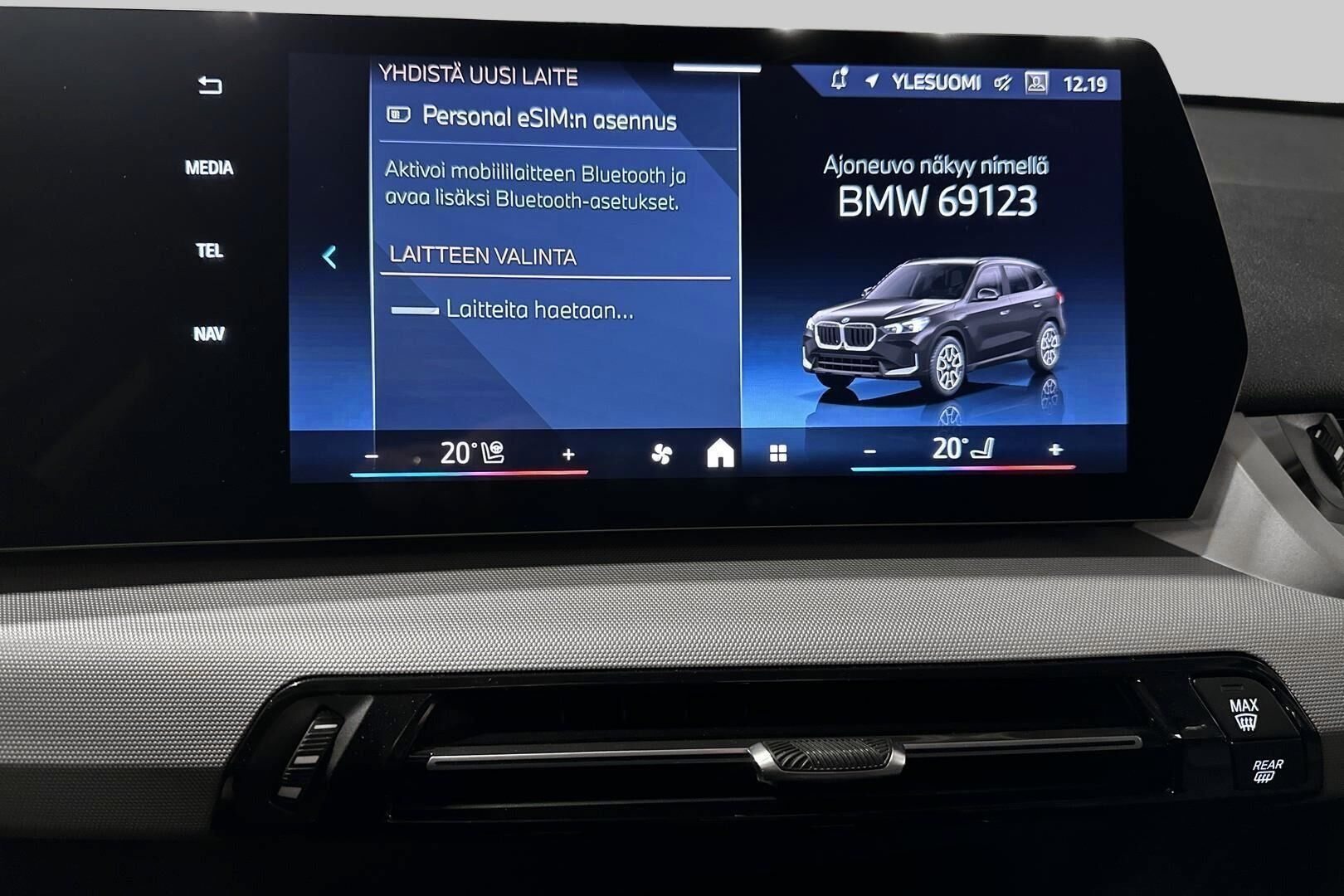BMW X1 iso kuva 10