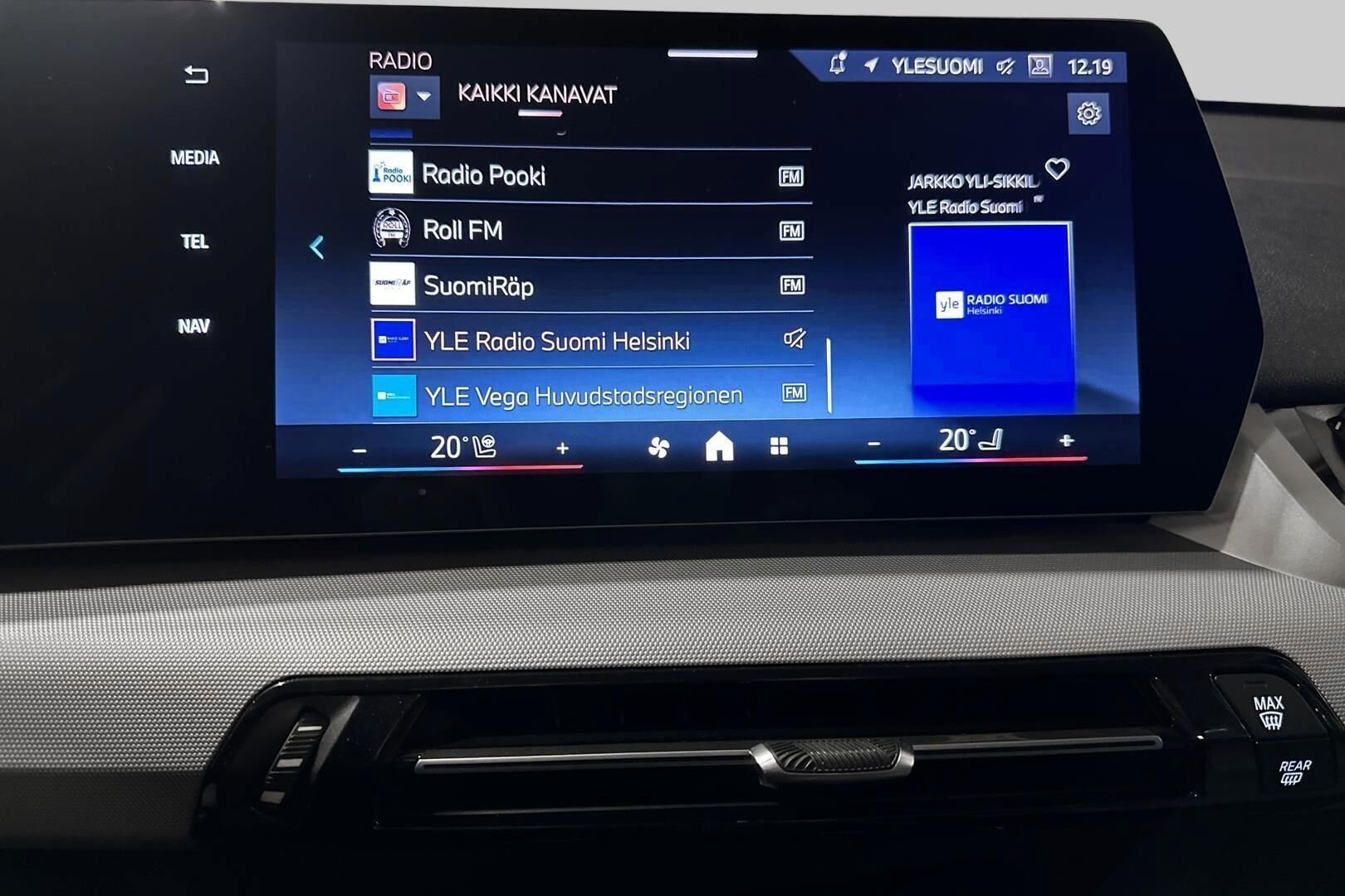 BMW X1 iso kuva 11
