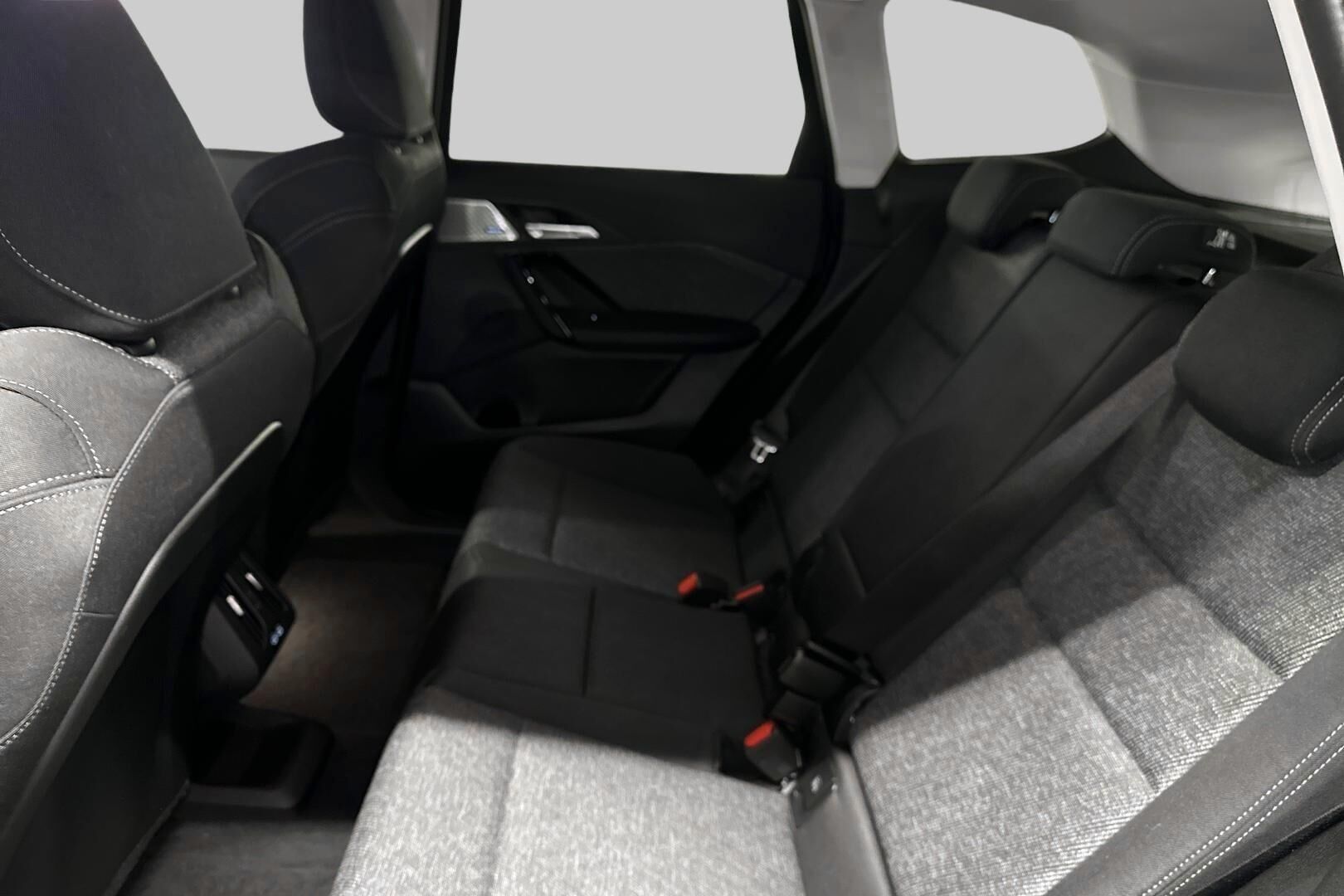 BMW X1 iso kuva 6