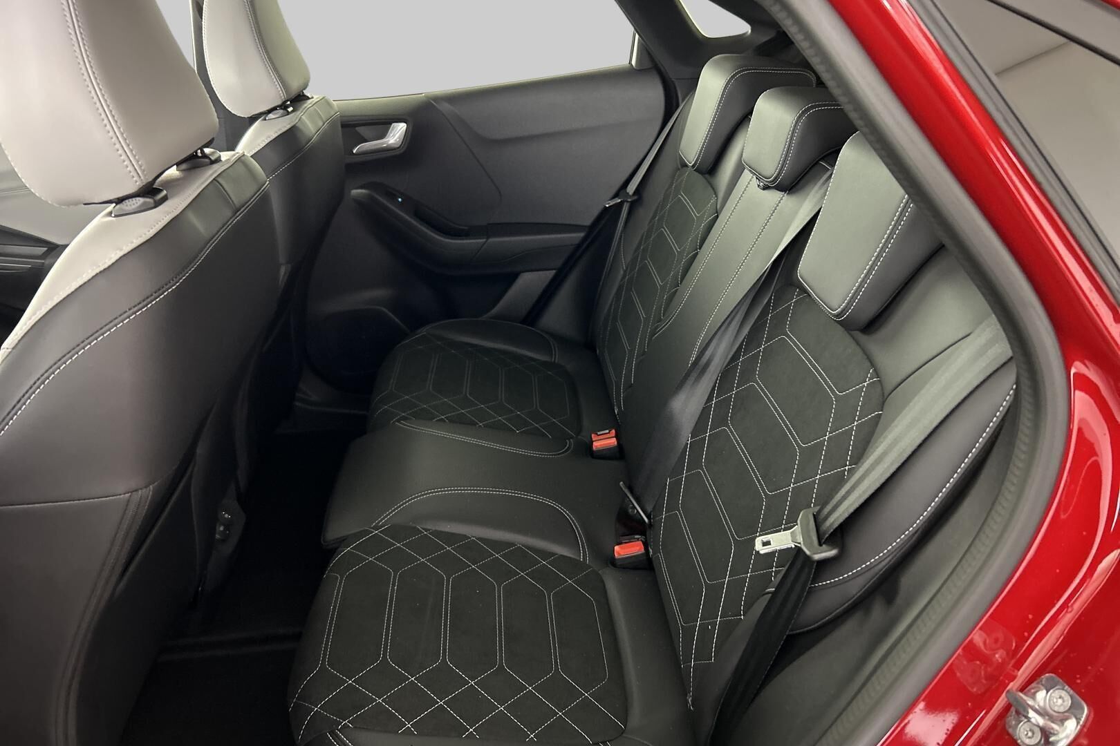 Ford Puma Gen-E iso kuva 25