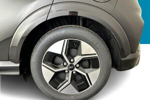 Ford Puma Gen-E esikatselu 11