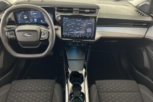 Ford Puma Gen-E esikatselu 13