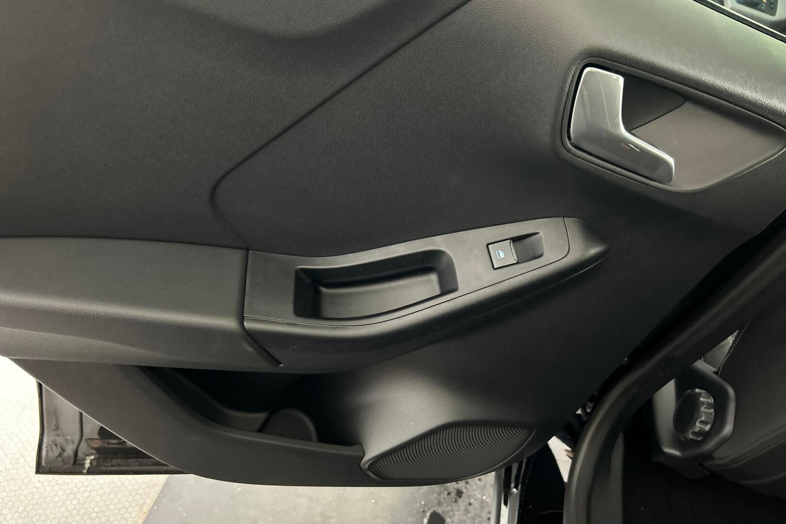 Ford Puma Gen-E iso kuva 29