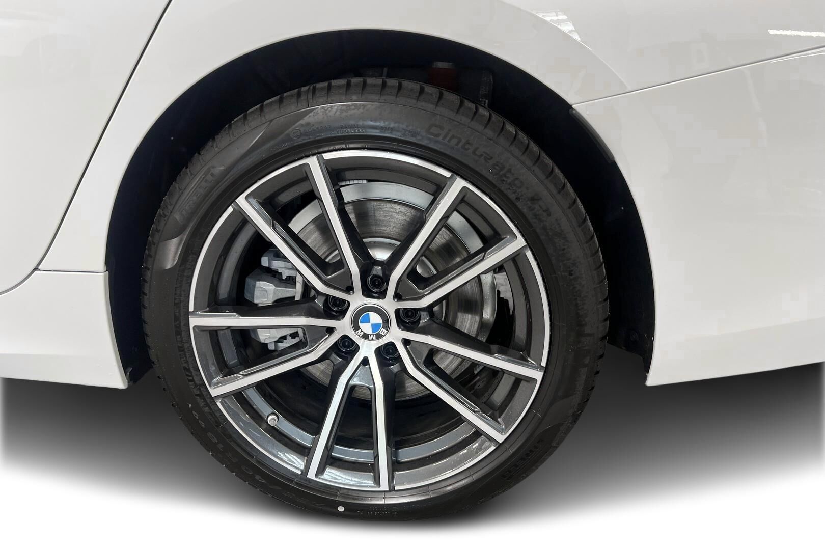 BMW 3-sarja iso kuva 14