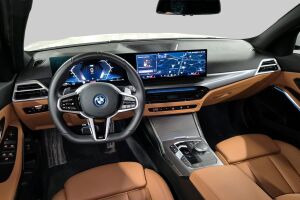 BMW 3-SARJA esikatselu 1