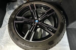 BMW 3-SARJA esikatselu 12